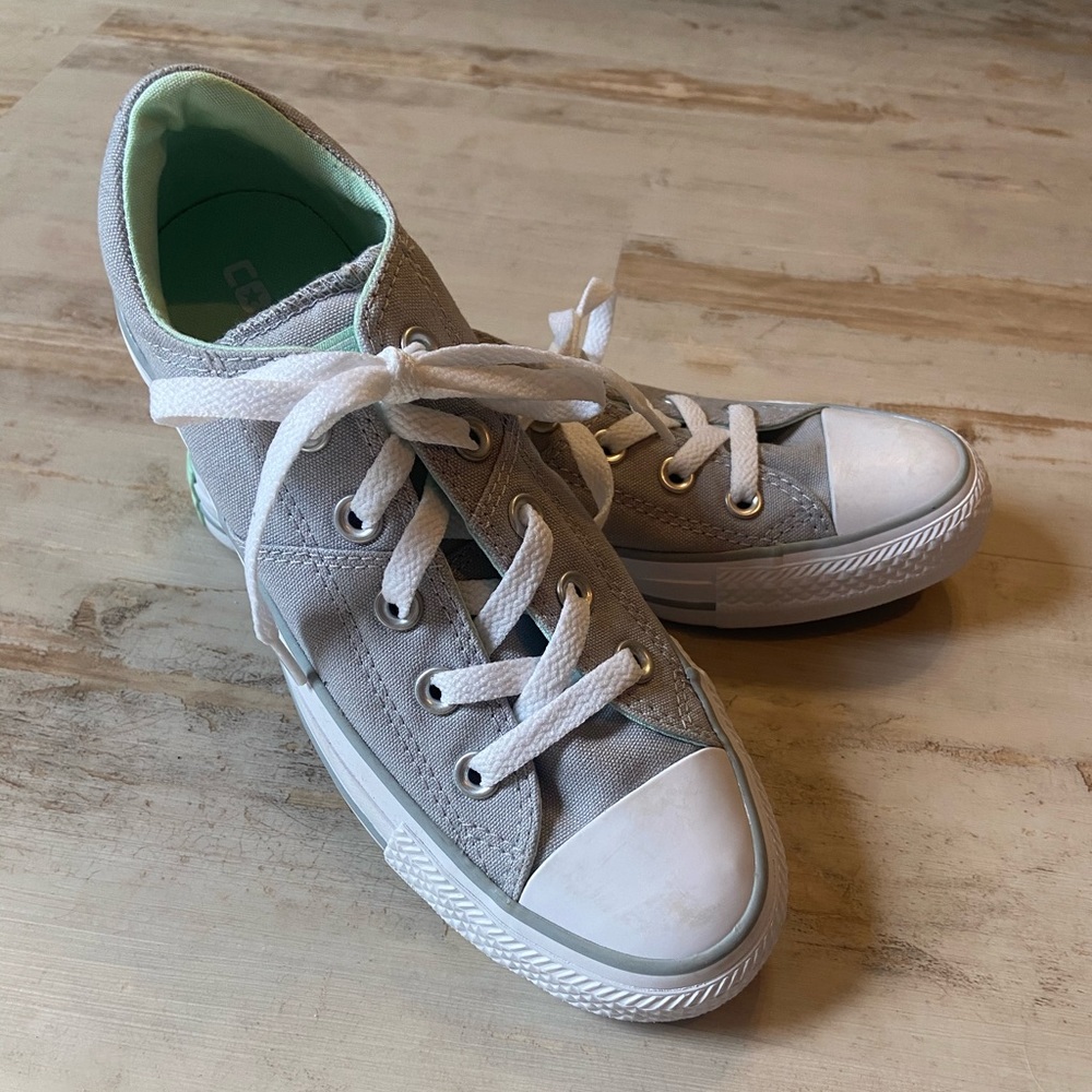 Converse light gray with mint green insole